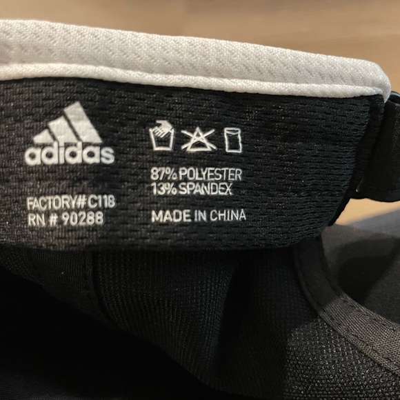 Adidas “Superlite” unisex moisture-wicking baseball hat, very good condition - Picture 5 of 6